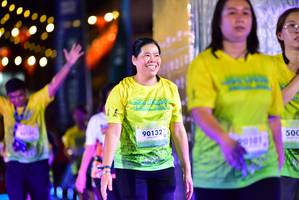 BIB: 90132, 500
                            <button type="button" onclick="openModal(21804198)" class="btn btn-primary btn-sm float-right btn-popup" data-toggle="modal" data-target=".modal-high-quality">
                        <i class="fas fa-shopping-cart"></i> Add to Cart
                    </button>
                                            <button type="button" onclick="isThisMe(21804198, true)" class="btn btn-success btn-sm float-right btn-popup btn-isme hidden" data-toggle="tooltip" data-placement="bottom" title="นี่คือรูปของคุณใช่ไหม คลิกที่นี่เพื่อเอาเข้าอัลบั้ม">
                        <i class="fas fa-plus"></i> Add to album
                    </button>
                    <button type="button" onclick="isThisMe(21804198, false)" class="btn btn-warning btn-sm float-right btn-popup btn-isnotme hidden">
                        <i class="fas fa-ban"></i> Remove from album
                    </button>